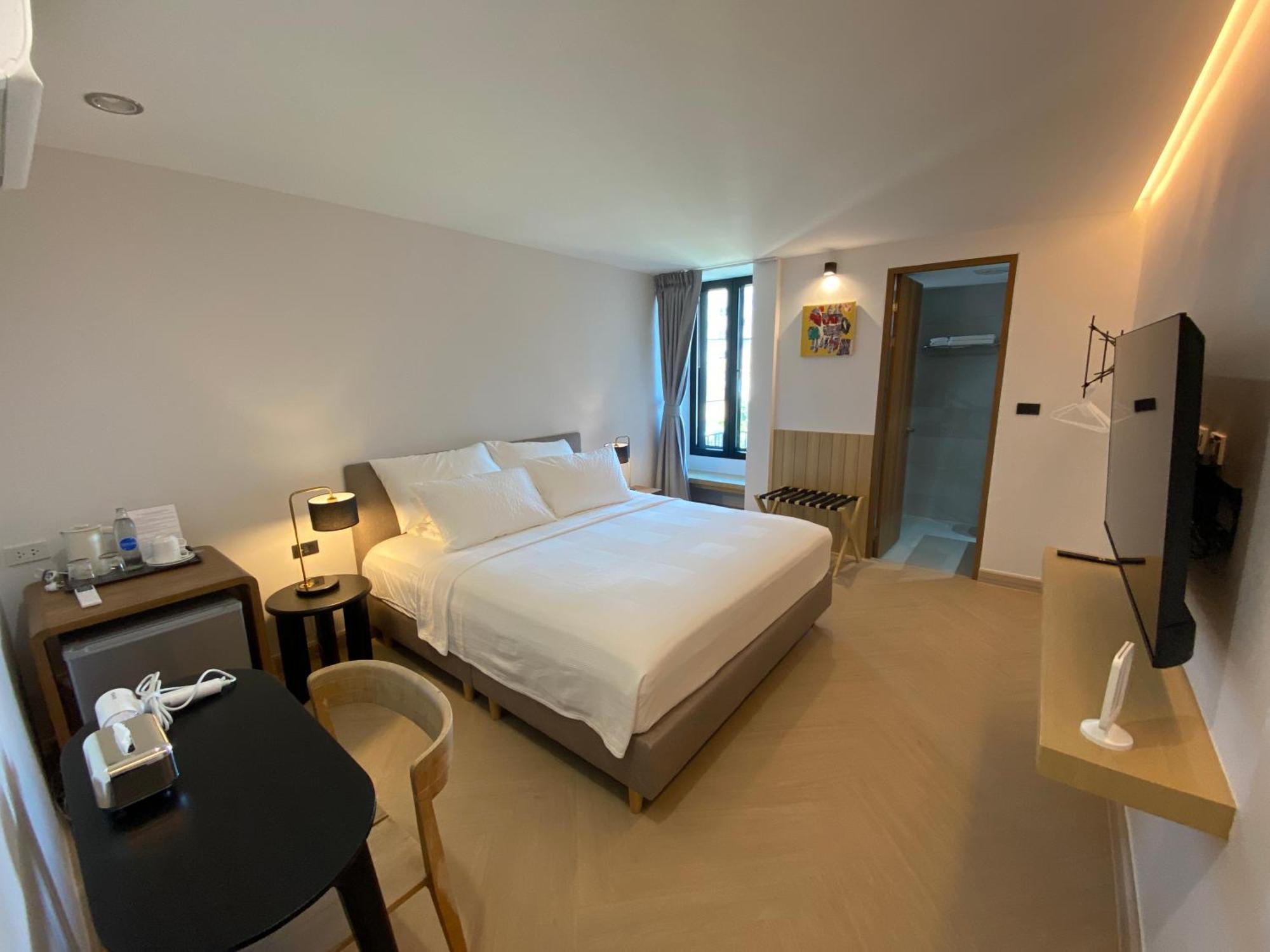 The Celestrail Sukhumvit Onnut Bts Non-hotel Apartment *